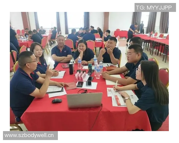 成都篮球队与重庆篮球队赛后复盘团队协作的成功与不足分析 成都篮球队与重庆篮球队赛后复盘团队协作的成功与不足分析