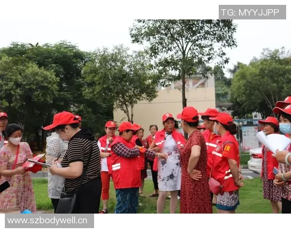 武汉排球队在冠军赛中的团队协作展现出卓越实力与默契配合 武汉排球队在冠军赛中的团队协作展现出卓越实力与默契配合